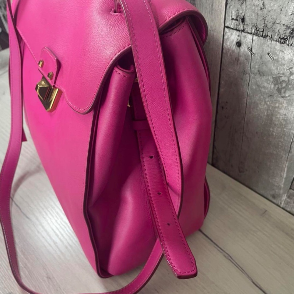 MCM Bold Pink Shoulder Bag - Picture 6 of 10